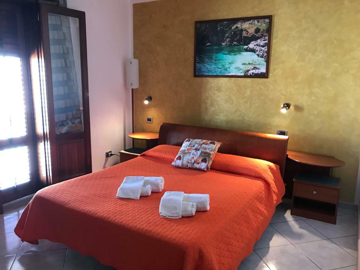 El Nur Bed & Breakfast San Vito Lo Capo Ngoại thất bức ảnh